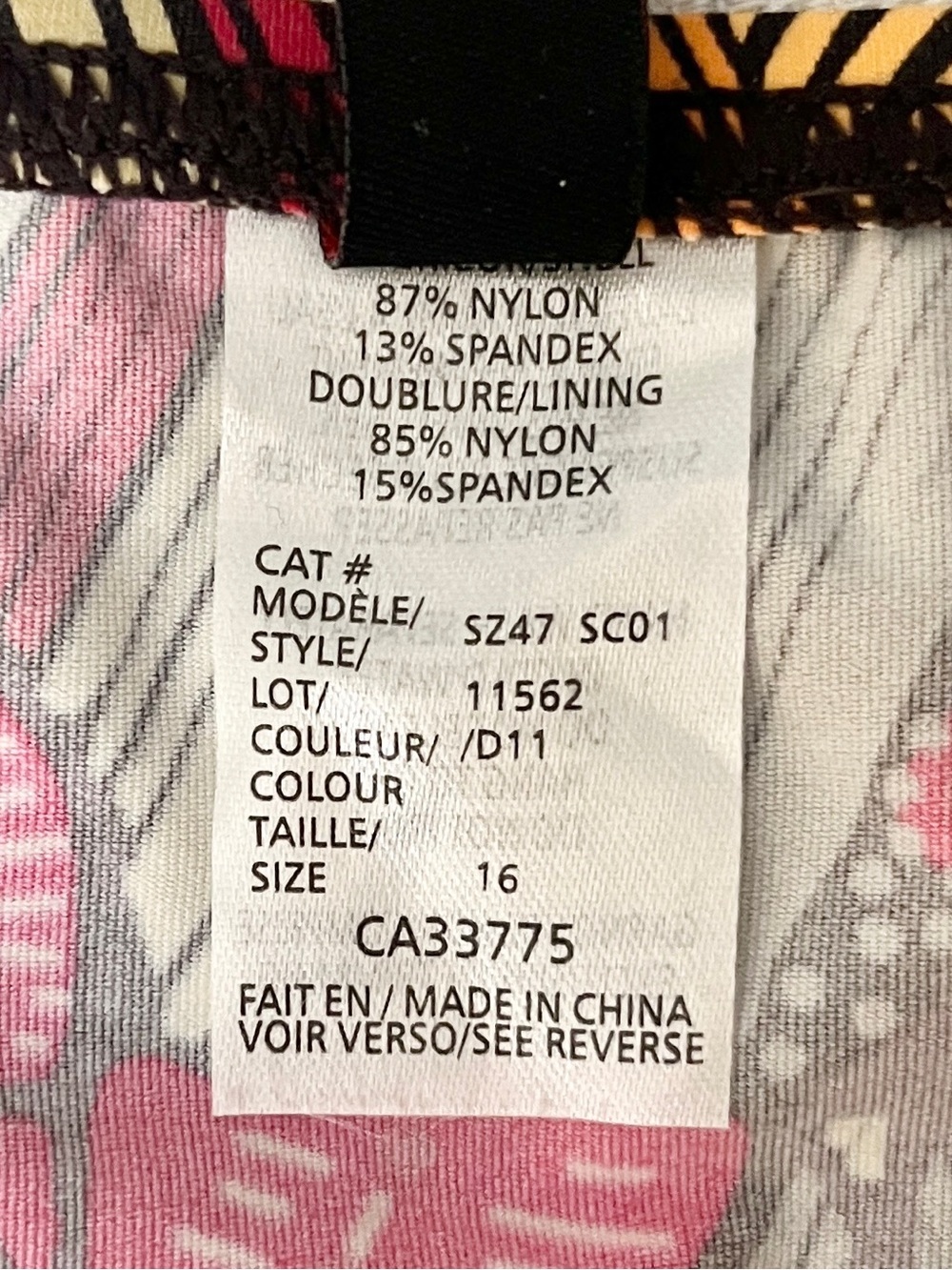 NWT Simon Chang Batik Tropical Floral Bikini Soft‑Cup Top Full‑Coverage 16 - Picture 7 of 12